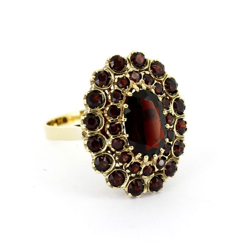 Ring 333 gold granat kt - 14,